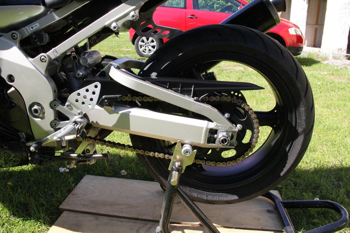 Kawasaki ZX-9R billede 13