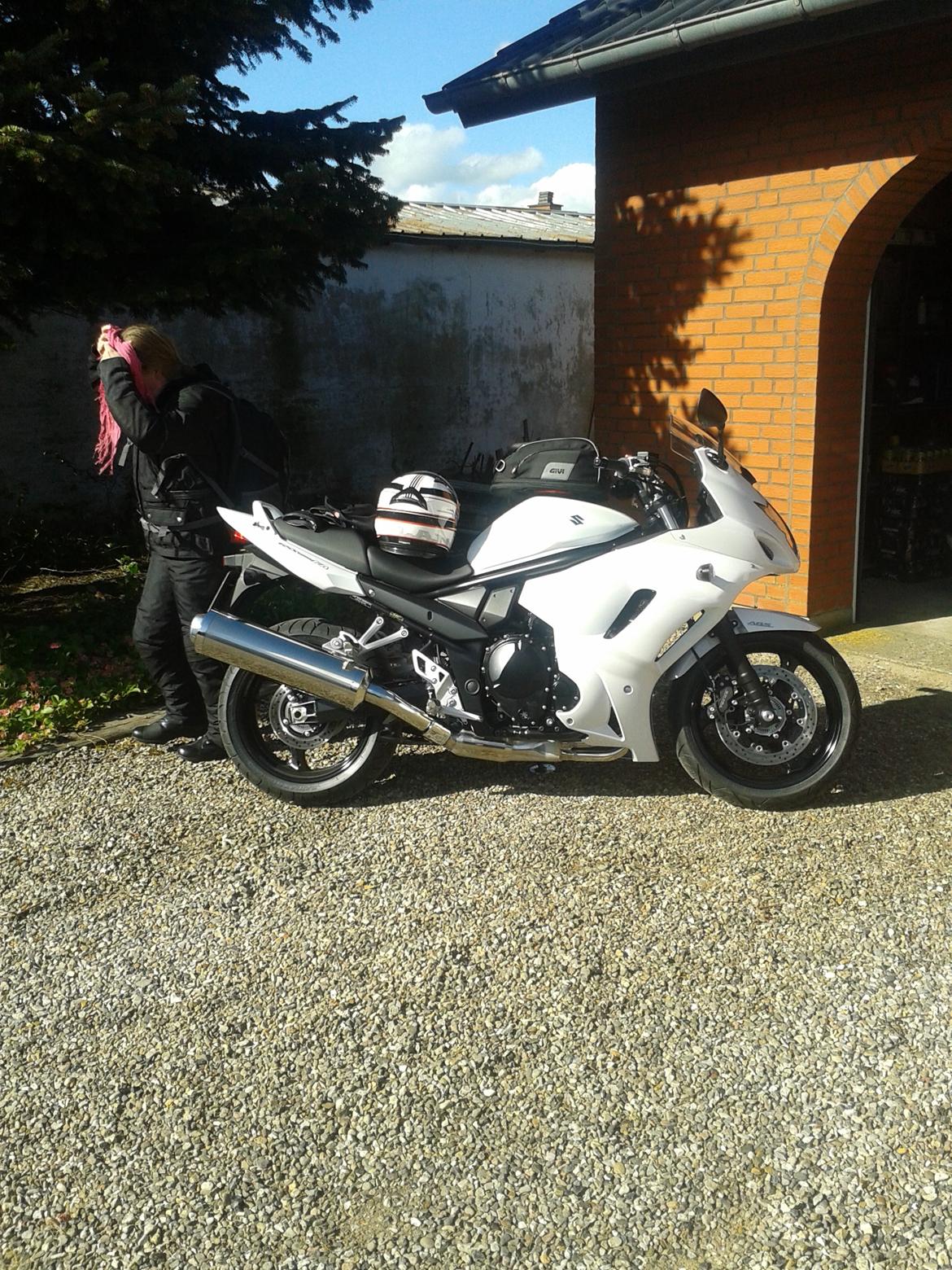 Suzuki GSX 1250 FA billede 8