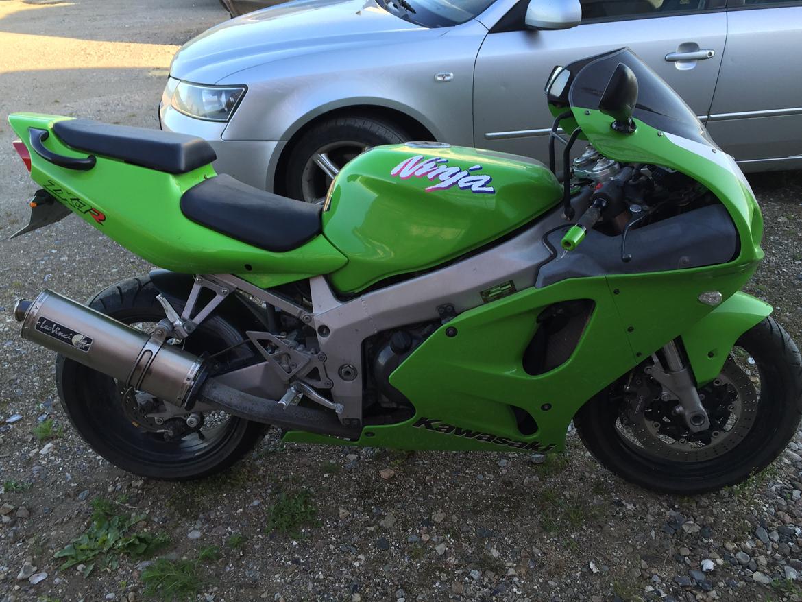 Kawasaki ZX7R billede 2