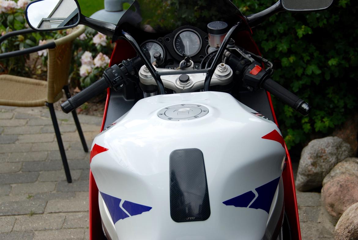 Honda CBR 900 rr billede 5