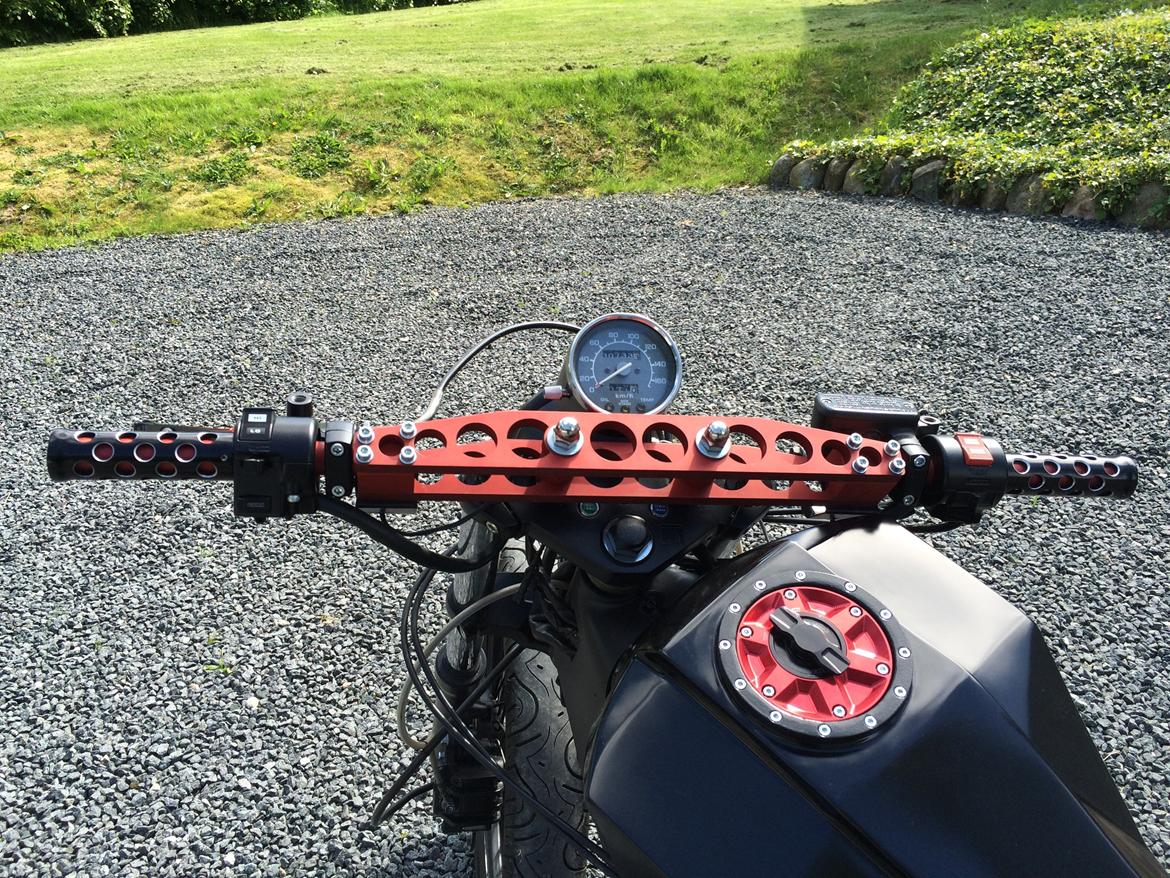 Honda Vt 600 custom bobber - Sick custom made bobber handle bar! billede 4