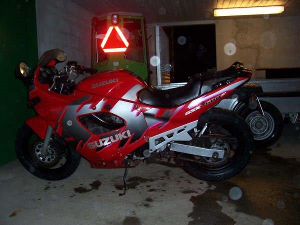 Suzuki gsx 600 f *solgt* billede 1