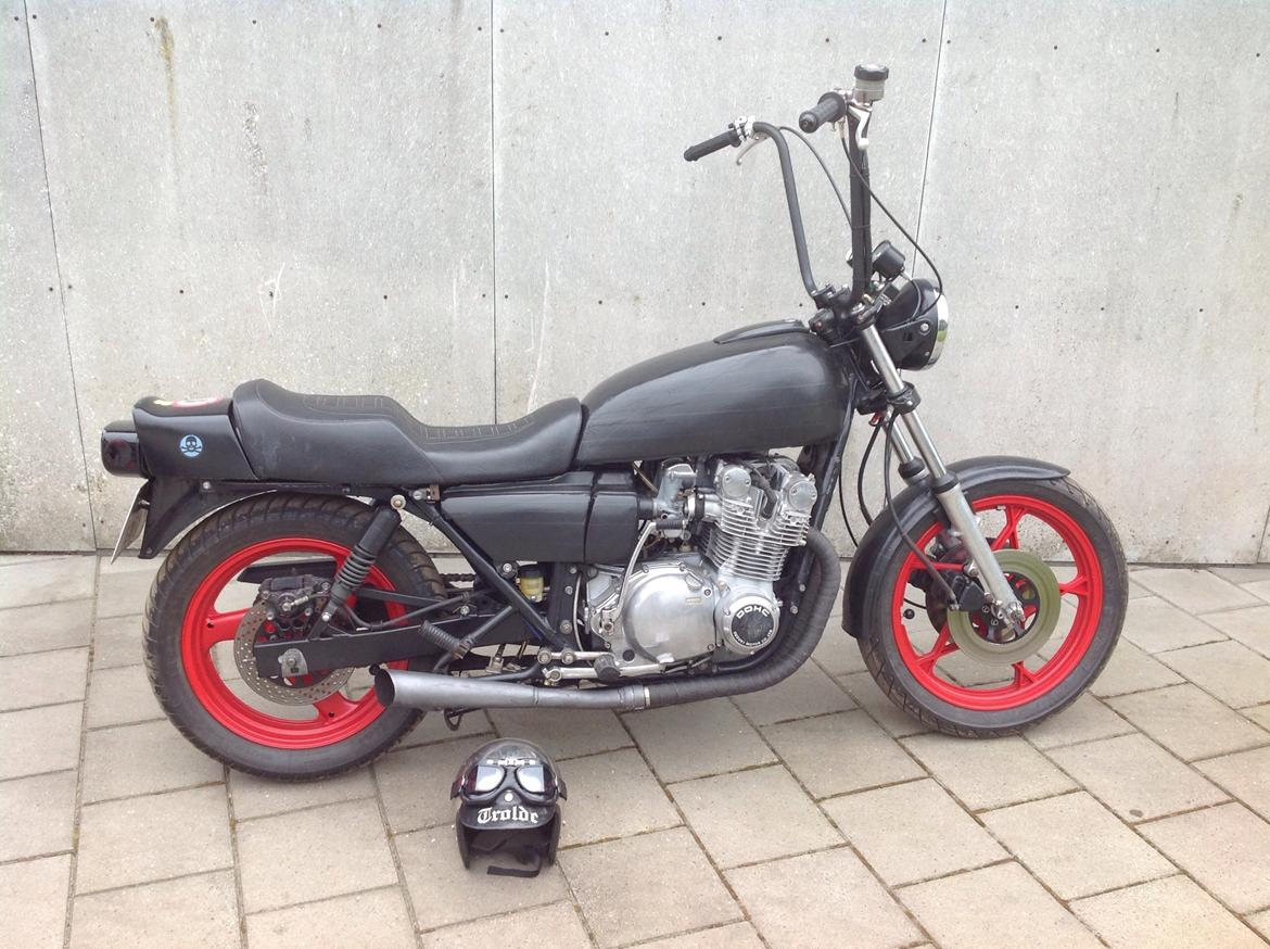 Suzuki GS 750 - Sidste års udgave billede 17