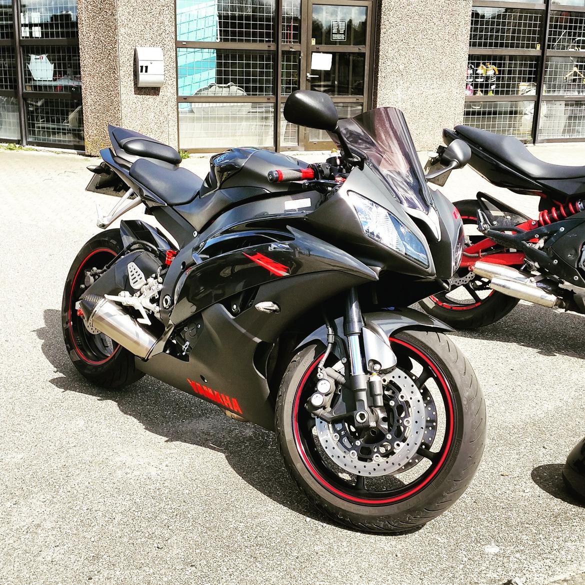 Yamaha YZF R6 RJ15 SOLGT billede 15