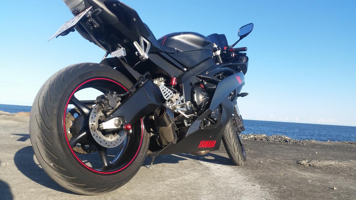 Yamaha YZF R6 RJ15 SOLGT billede 17