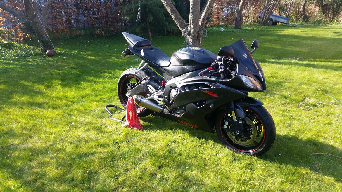 Yamaha YZF R6 RJ15 SOLGT billede 21