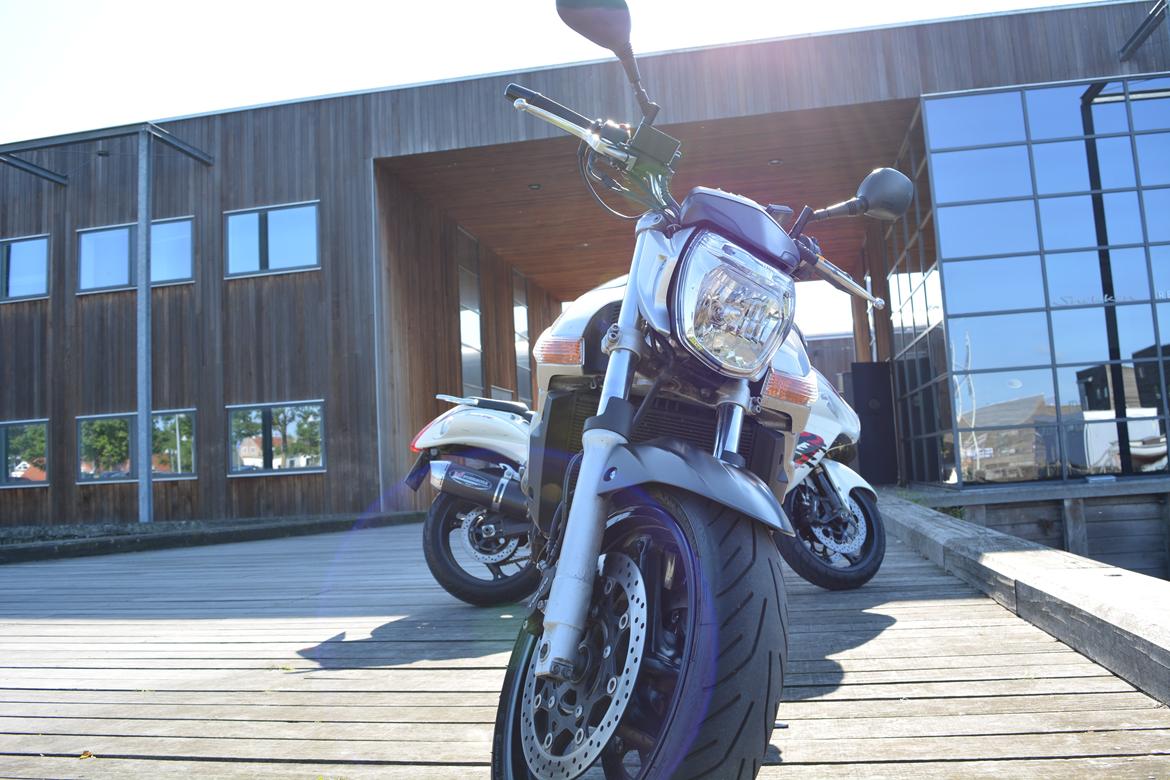 Suzuki GSR 600 billede 22