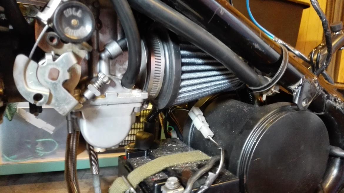 Suzuki Savage LS650 billede 15