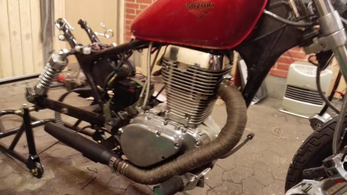 Suzuki Savage LS650 billede 18