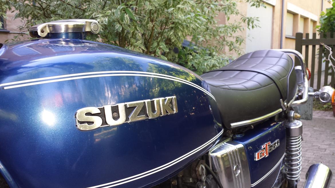 Suzuki GT 550 billede 6