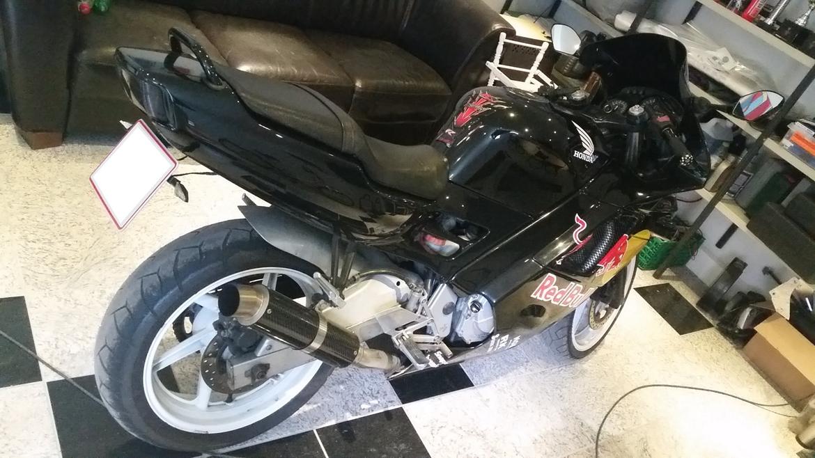 Honda CBR 600 F2 (solgt) - Nymalet bagskjolde billede 13