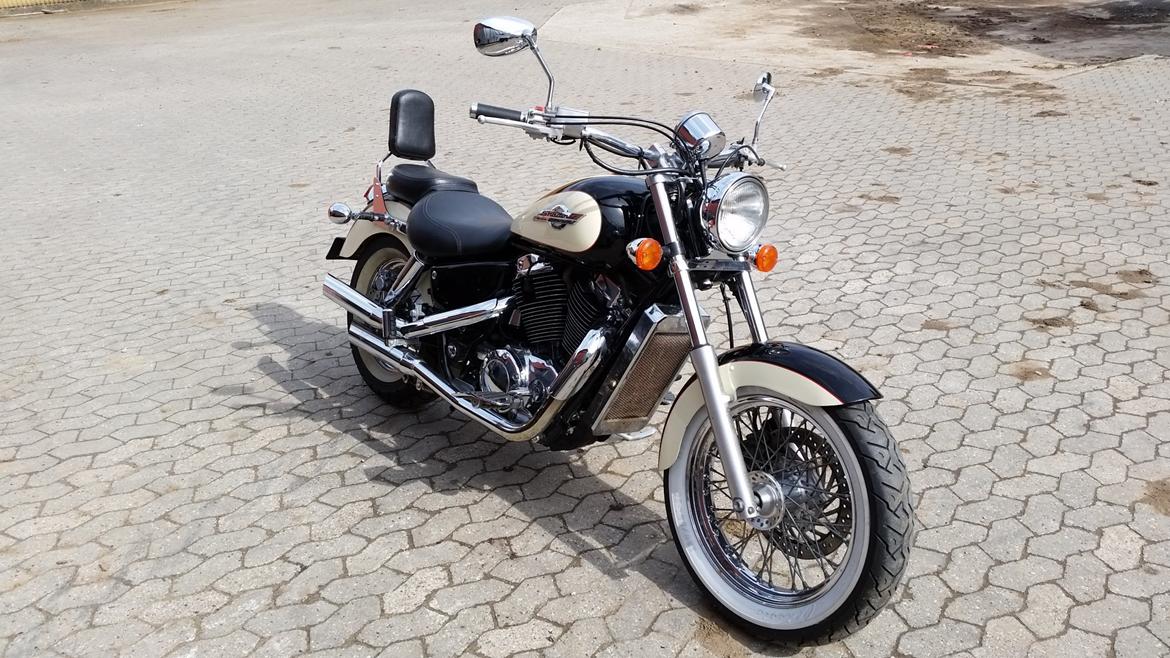 Honda VT 1100 ace (solgt) billede 4