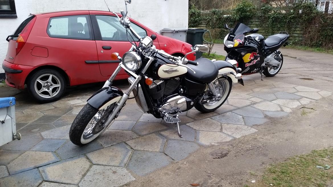 Honda VT 1100 ace (solgt) billede 1