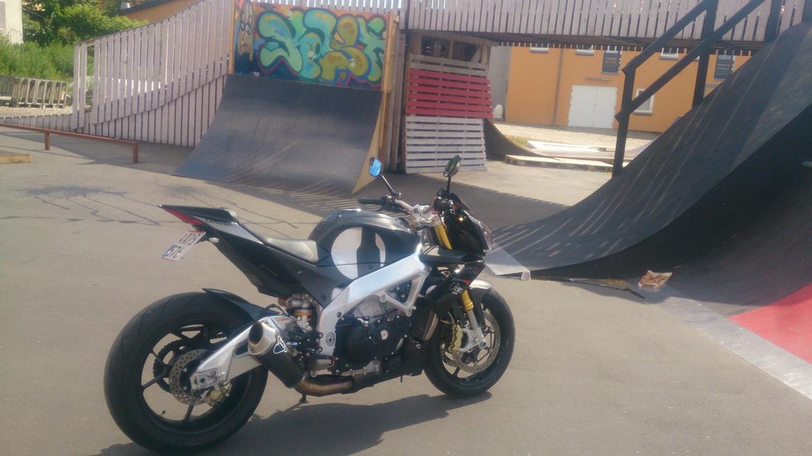 Aprilia tuono V4R APRC ABS (solgt) billede 20