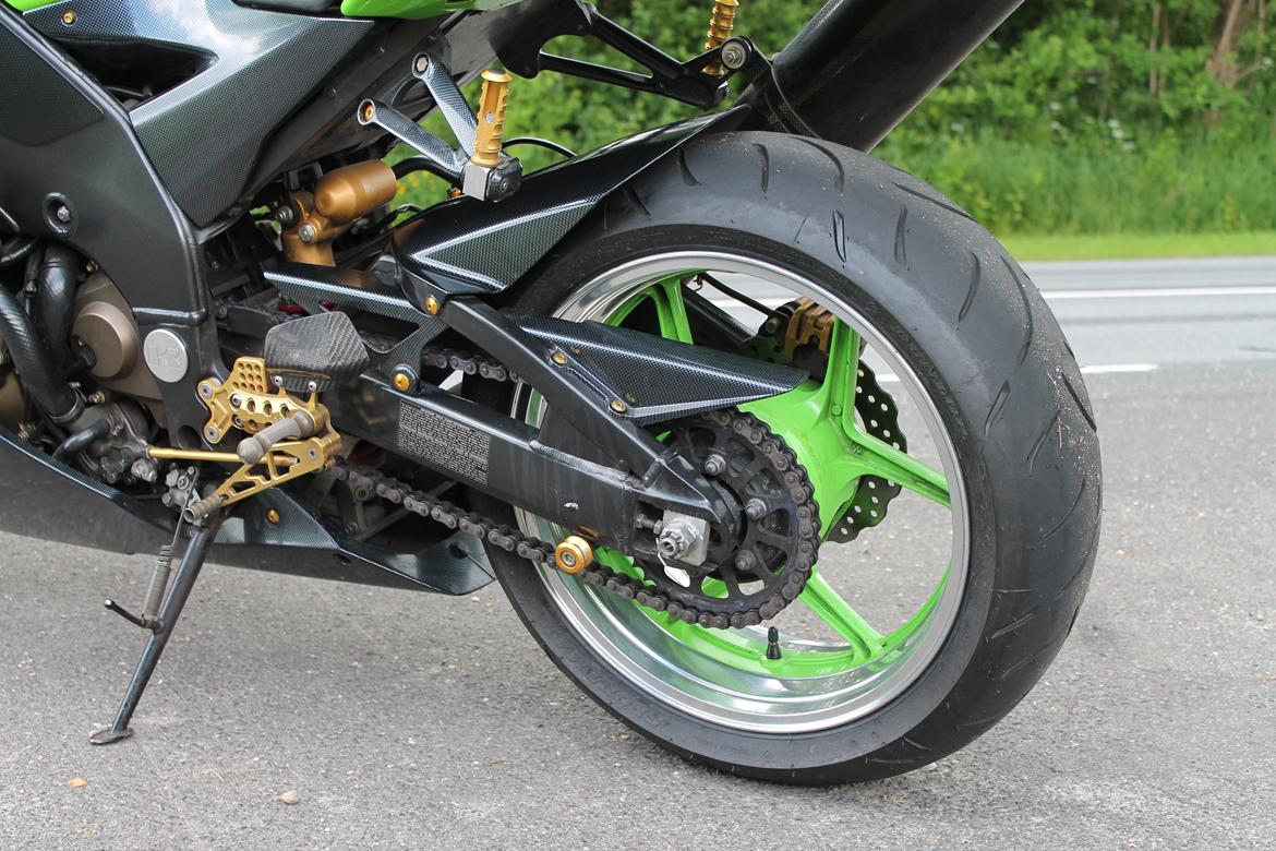 Kawasaki ZX10R TOTALSKADET billede 7