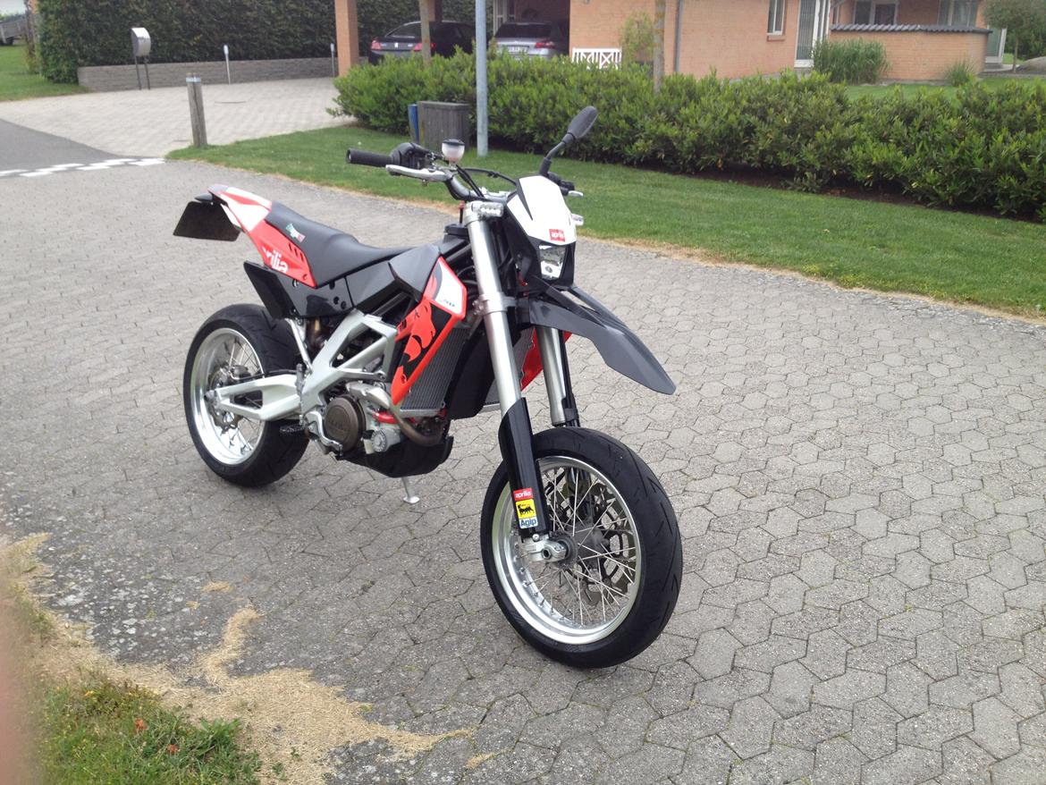 Aprilia SXV 550 Motard (Solgt) billede 9