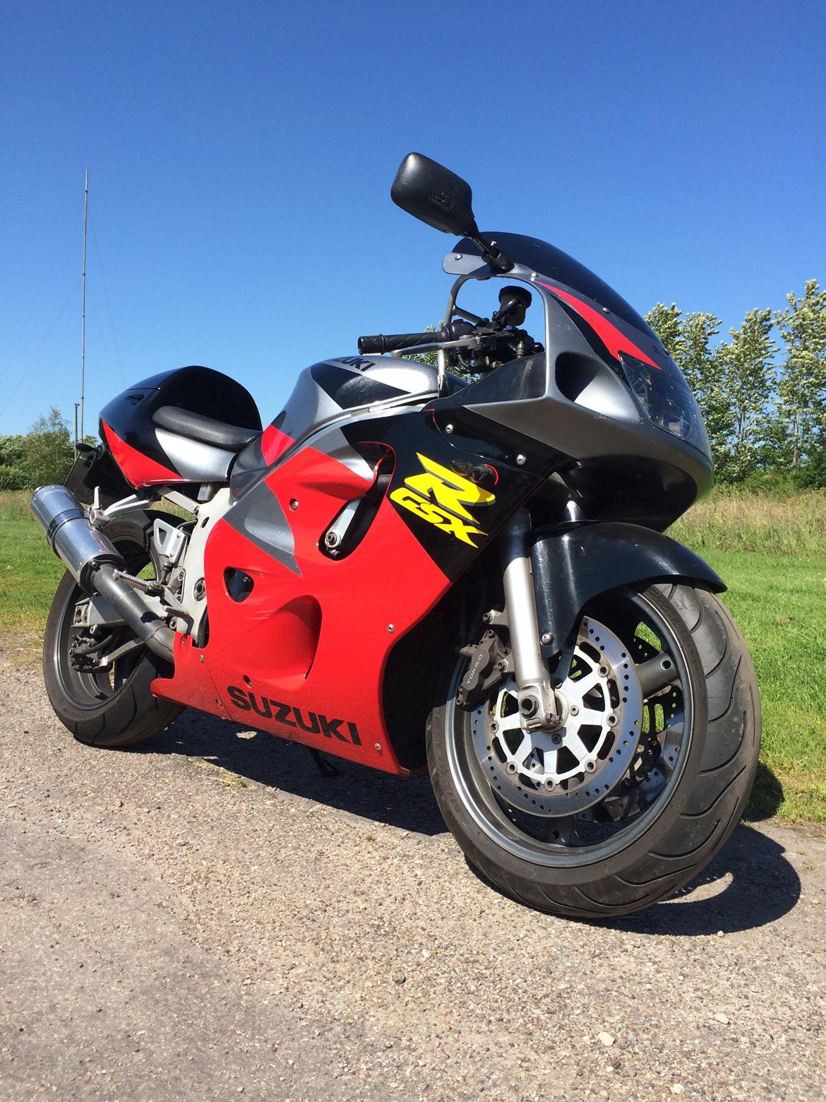 Suzuki GSXR 600 SRAD billede 8