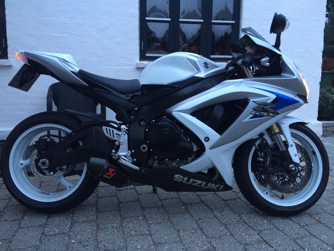 Suzuki GSXR 600 K8 billede 4
