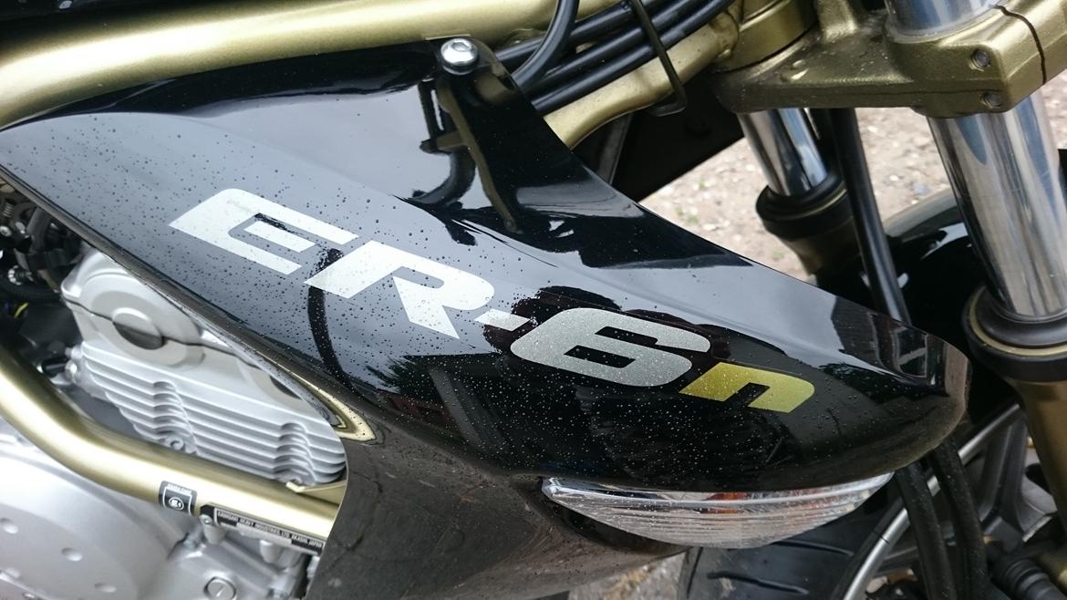 Kawasaki ER-6n billede 8