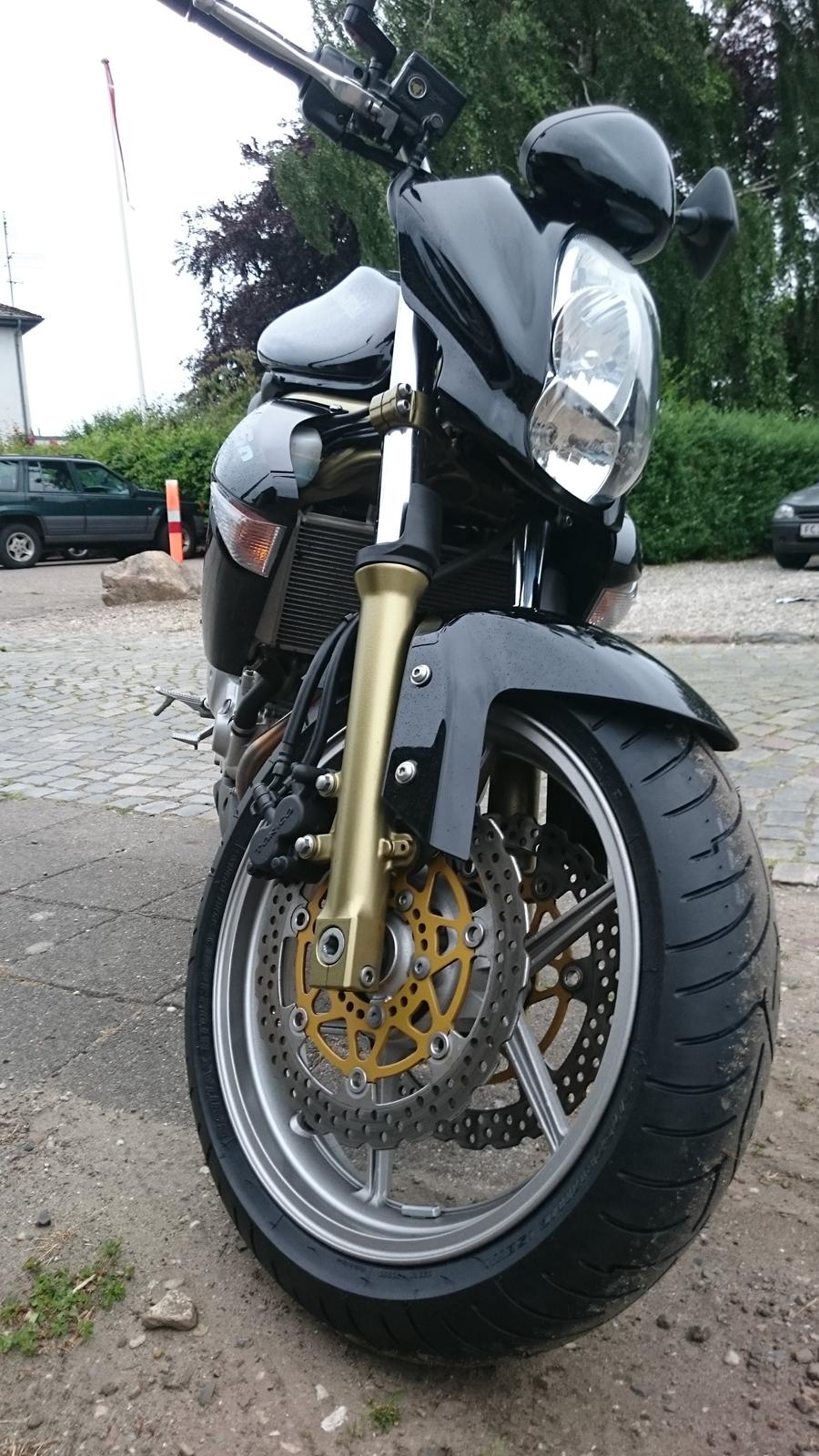 Kawasaki ER-6n billede 9