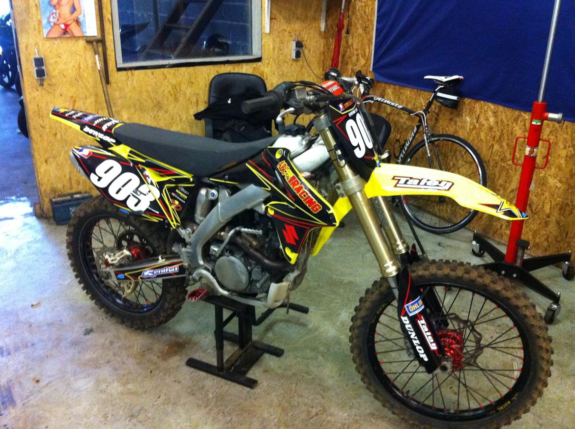 Suzuki RM-Z 250 billede 1