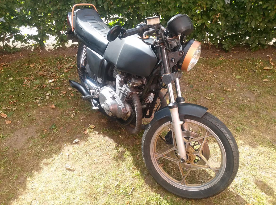 Suzuki GS450S billede 5