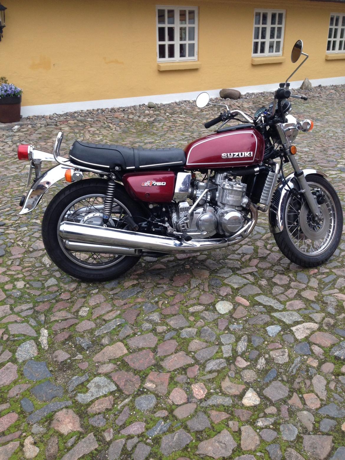 Suzuki GT 750 Vandbøffel billede 11