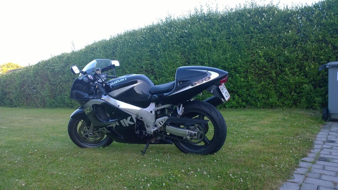 Suzuki GSXR 600 billede 1