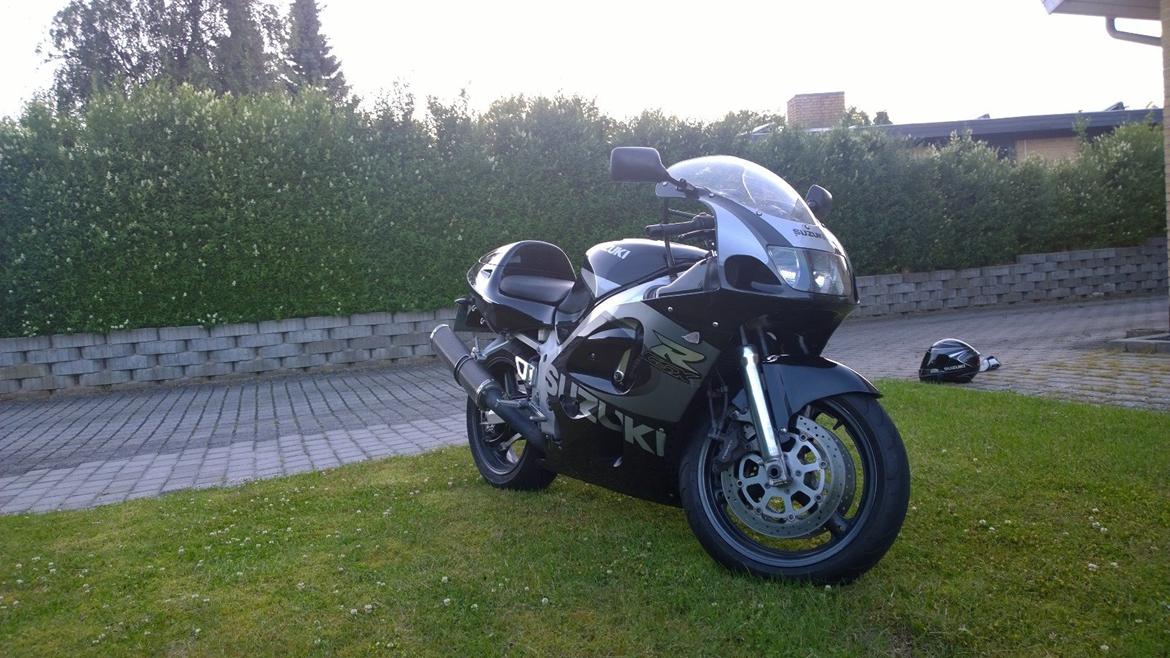 Suzuki GSXR 600 billede 3