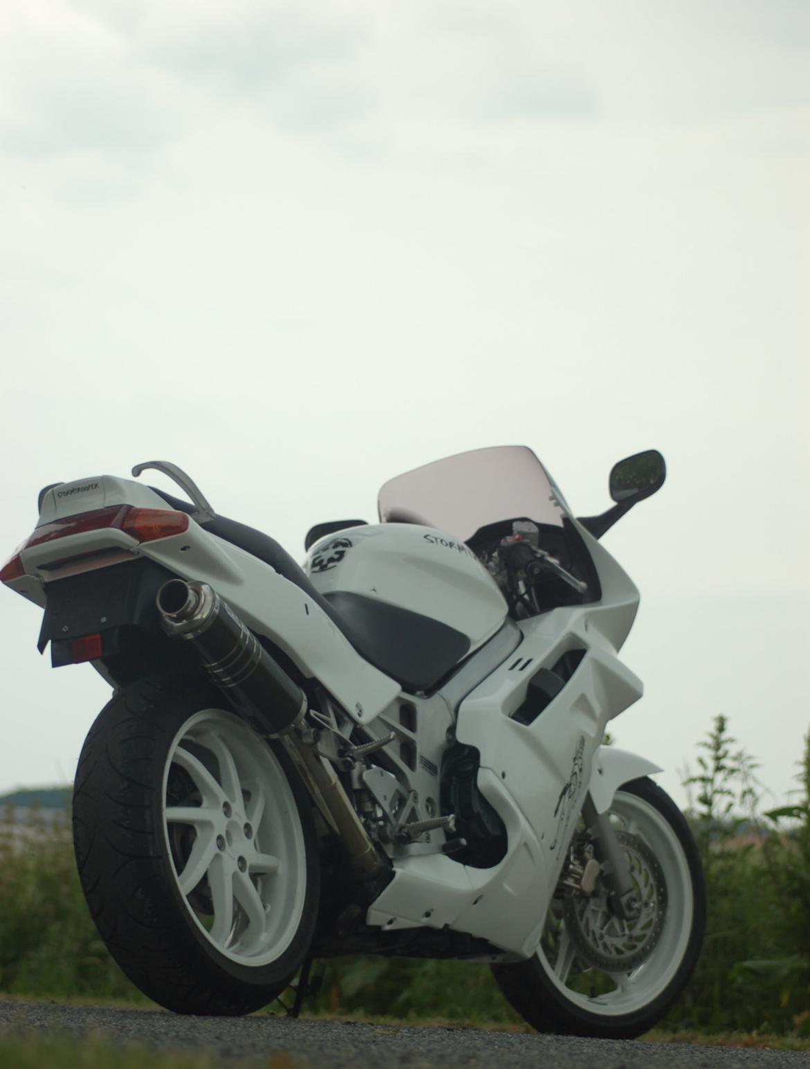 Honda VFR750 RC36-1 billede 26