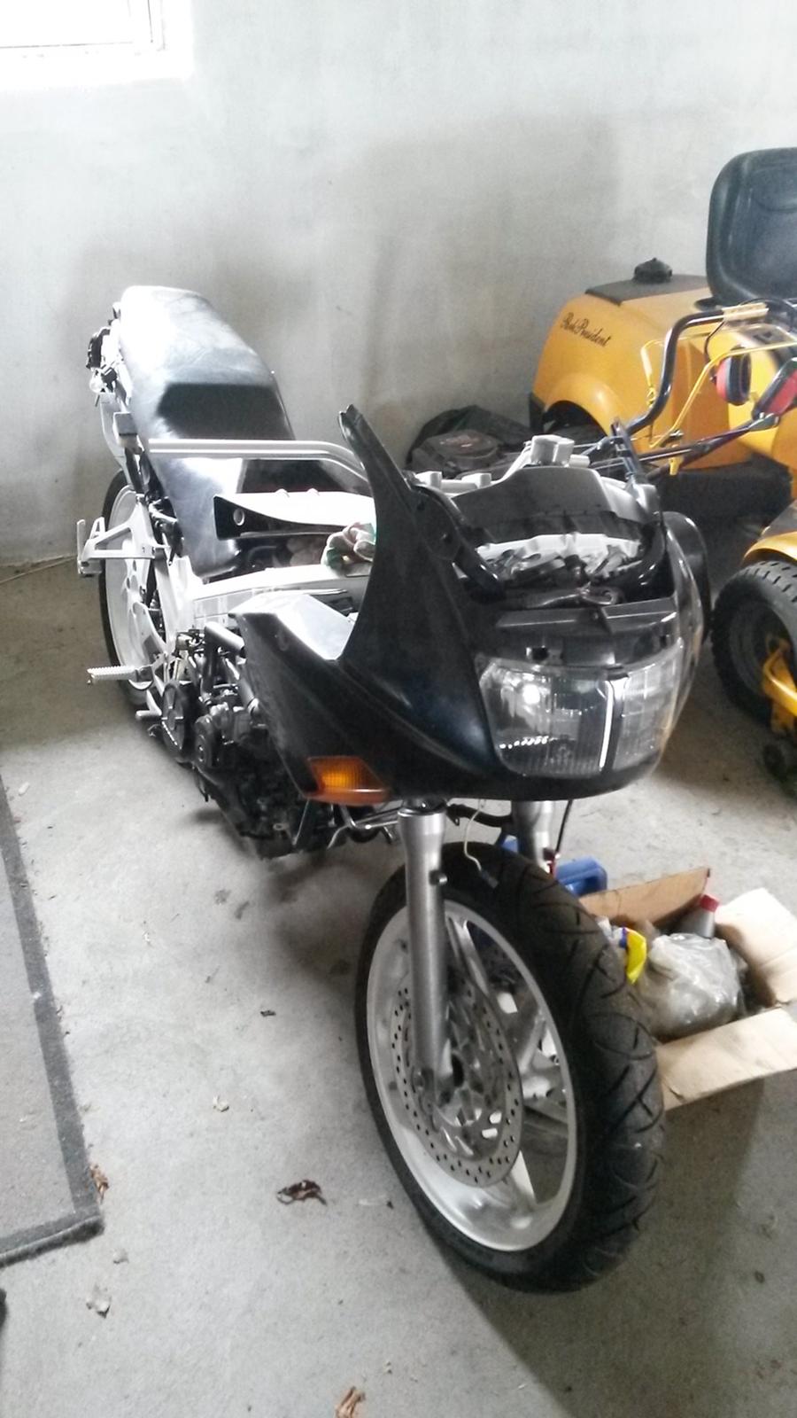 Honda VFR750 RC36-1 billede 12