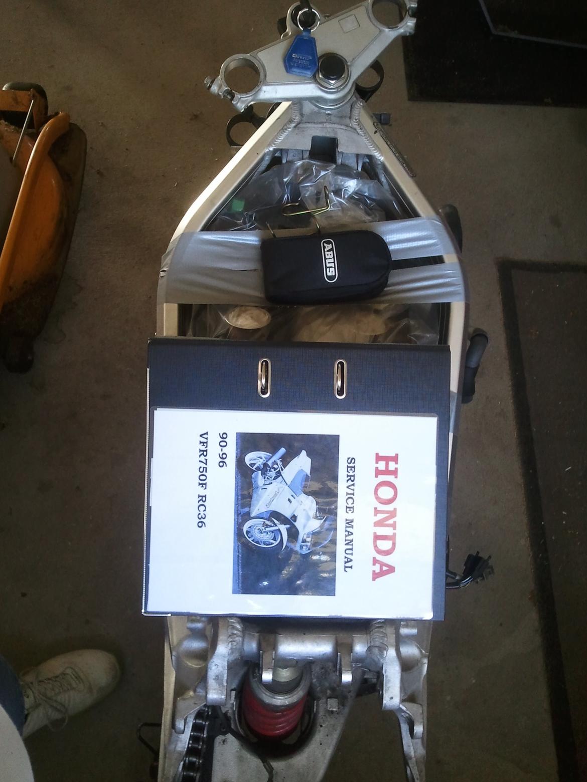 Honda VFR750 RC36-1 billede 6