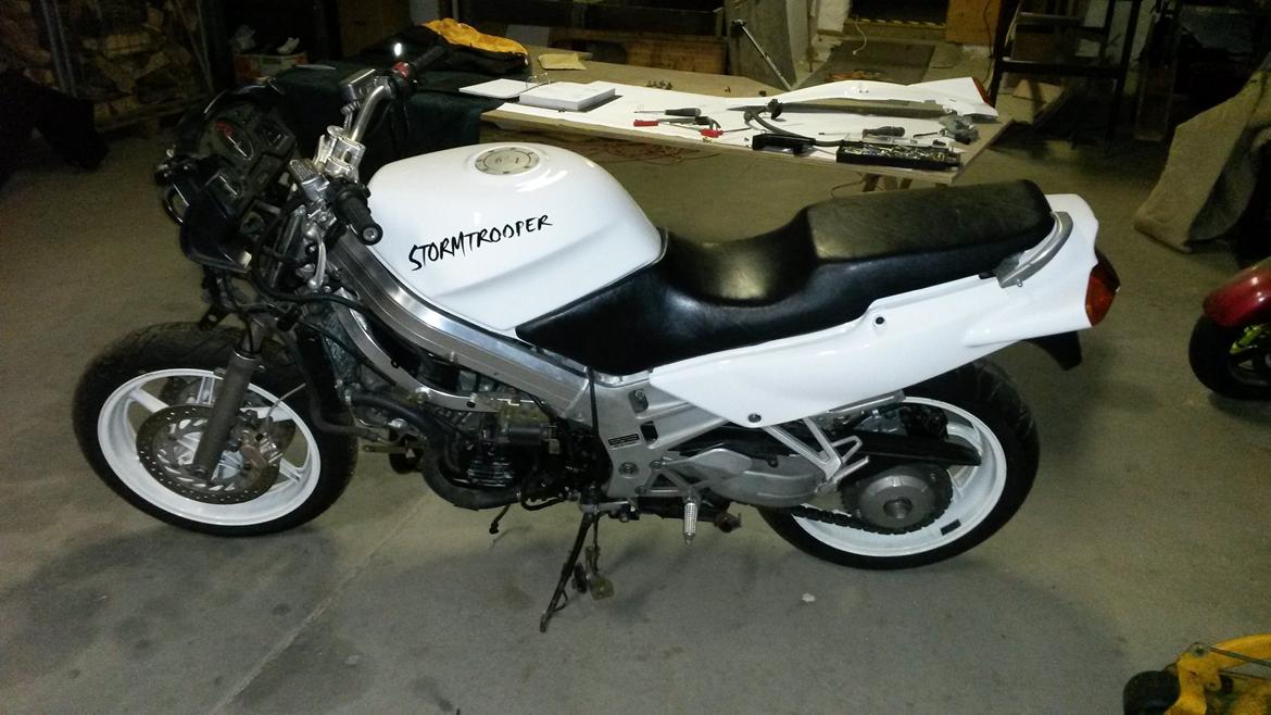 Honda VFR750 RC36-1 billede 16