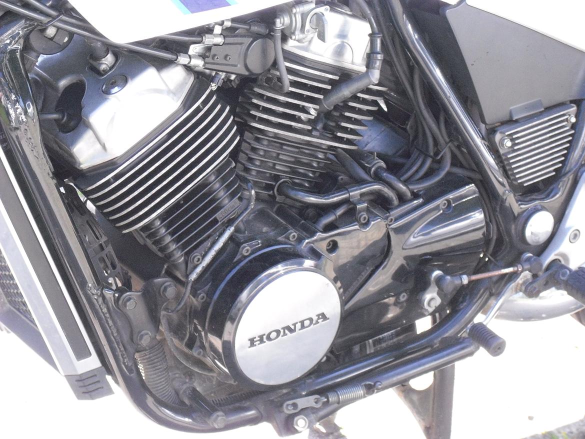 Honda VT 500 E billede 4