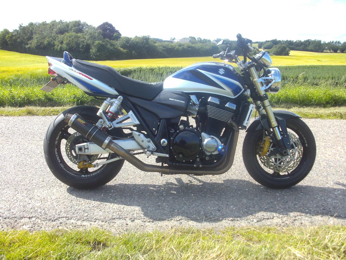 Suzuki GSX 1400 billede 3