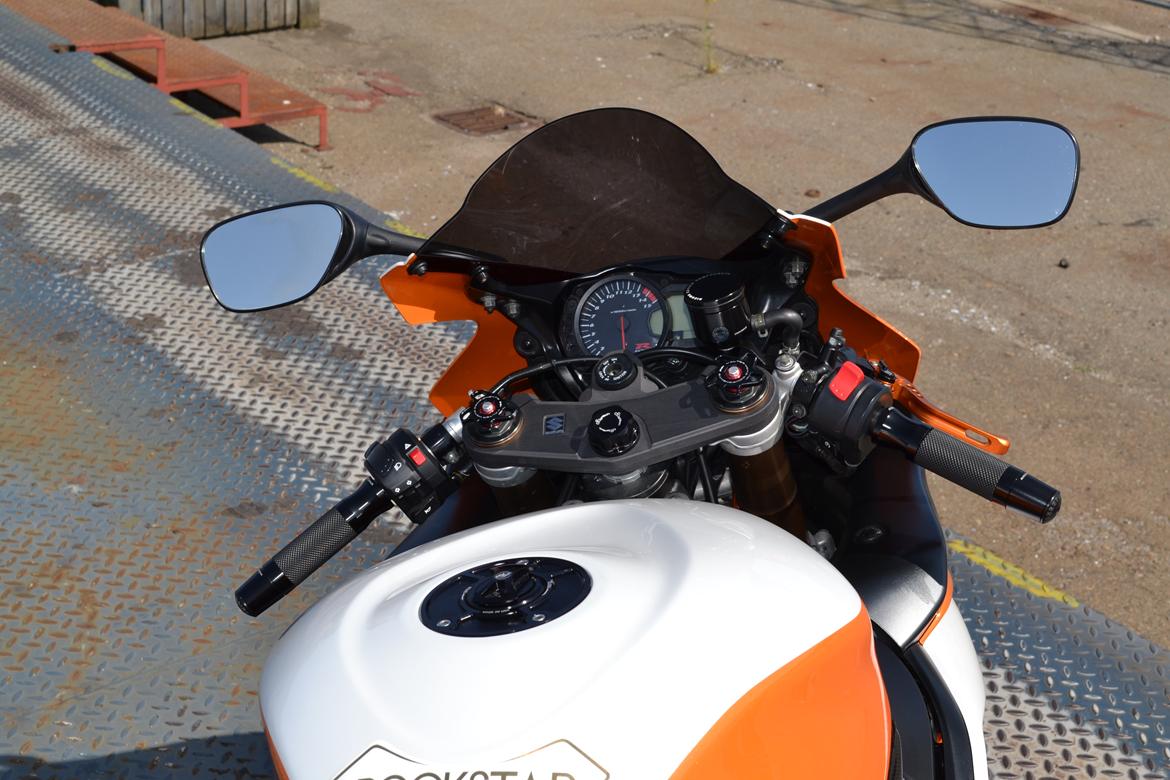 Suzuki GSXR 1000 k6 solgt billede 5
