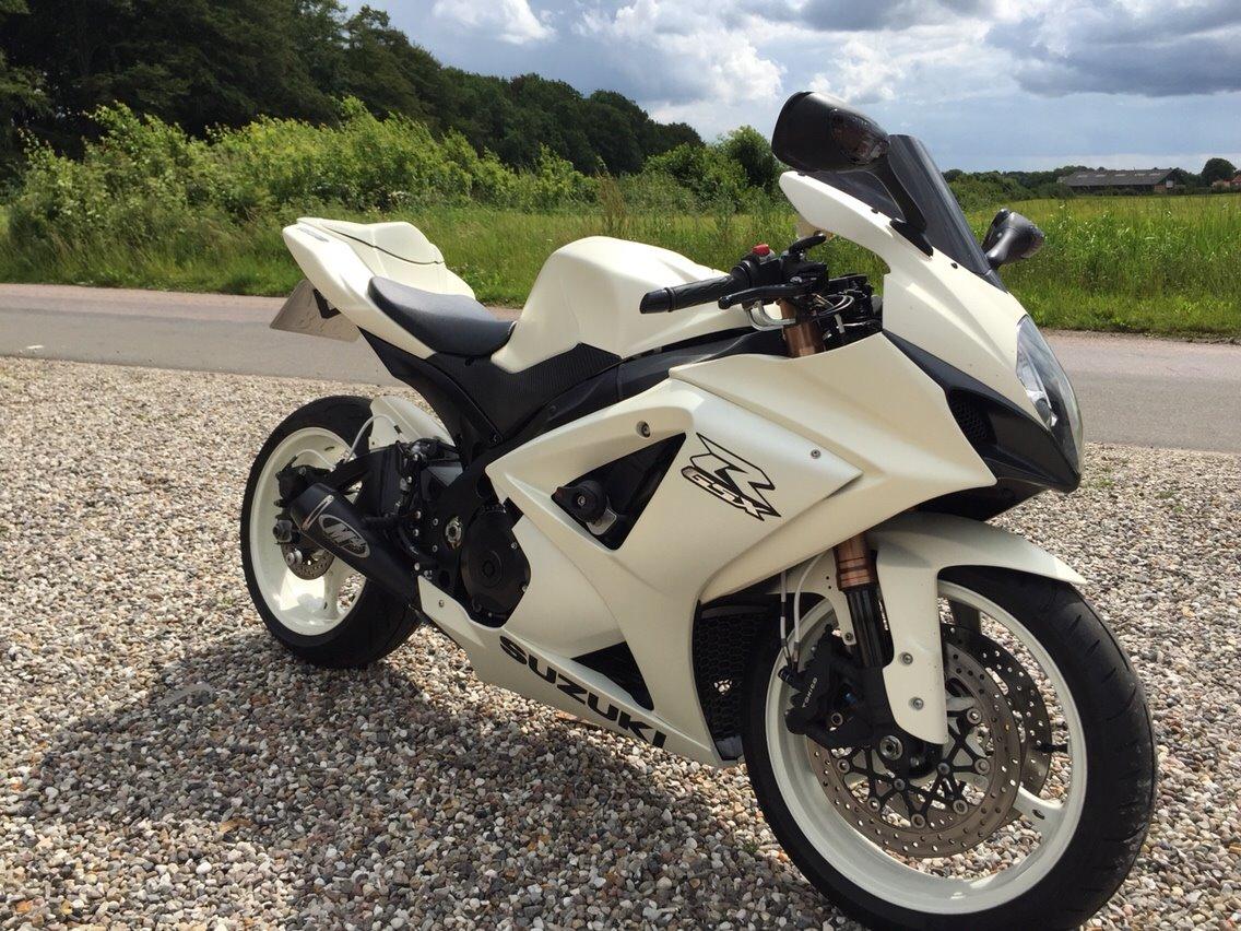 Suzuki GSXR-1000 K7 (SOLGT!) billede 1