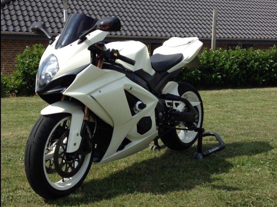 Suzuki GSXR-1000 K7 (SOLGT!) billede 8