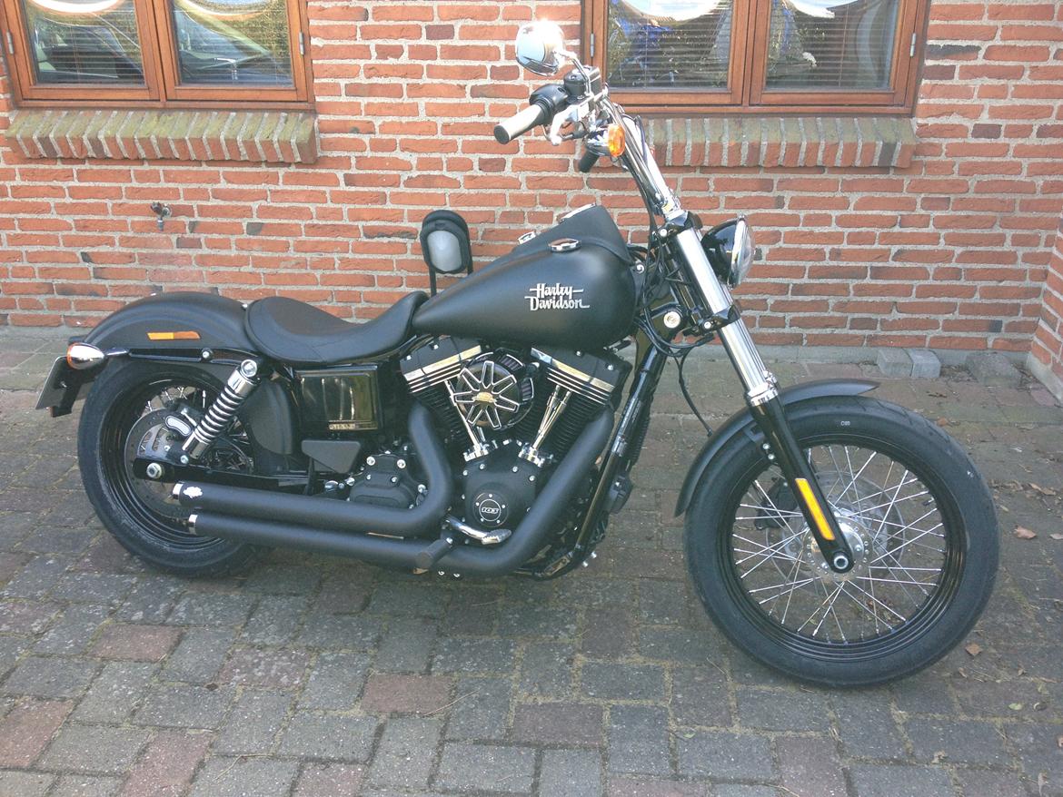 Harley Davidson Street Bob billede 5