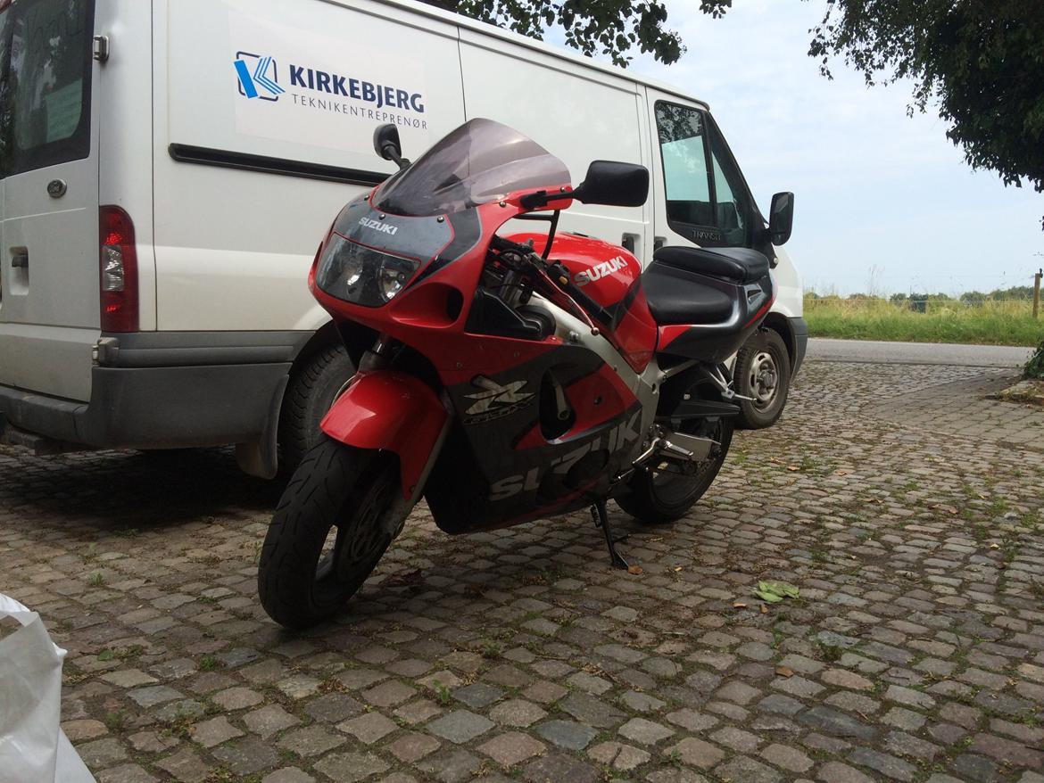 Suzuki Gsx-r600 billede 1