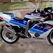 Suzuki GSXR 400 SP II