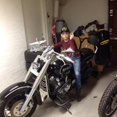 Yamaha xv 1800 kompressor Wild star