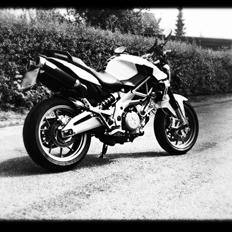 Aprilia shiver 750 ccm 