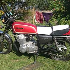 Honda Cb 750 F1
