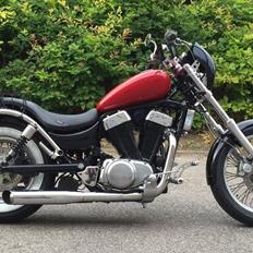 Suzuki VS 1400 Intruder