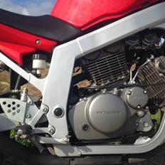 Hyosung GT 125 Naked