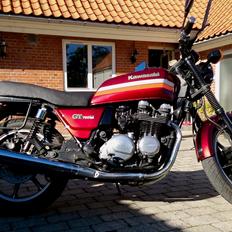 Kawasaki GT750 (KZ750e)