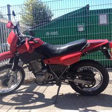 Yamaha XT600, 3UW