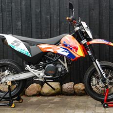 KTM SMC 690