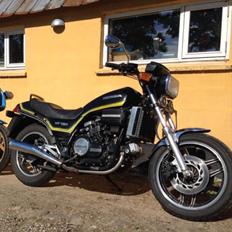 Honda VF 750 (Solgt)